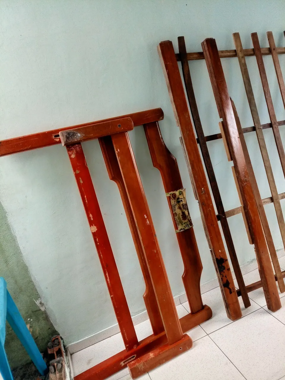 Estrutura de cama de madeira
