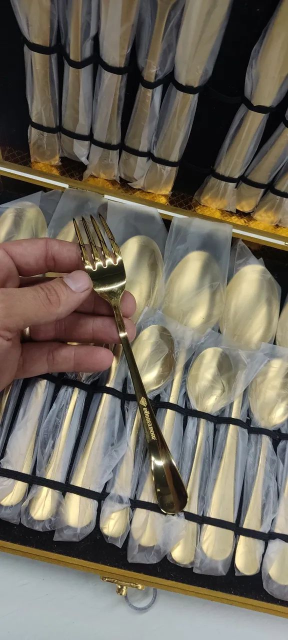 Conjunto talheres 24 peças DOURADO ( qualidade é elegância) - Foto 5