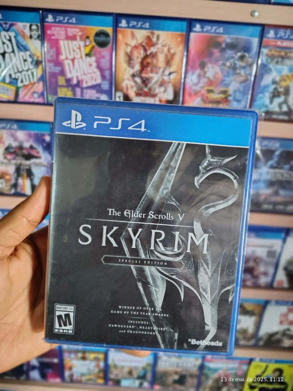 Skyrim - Edição Especial PS4 / PS5