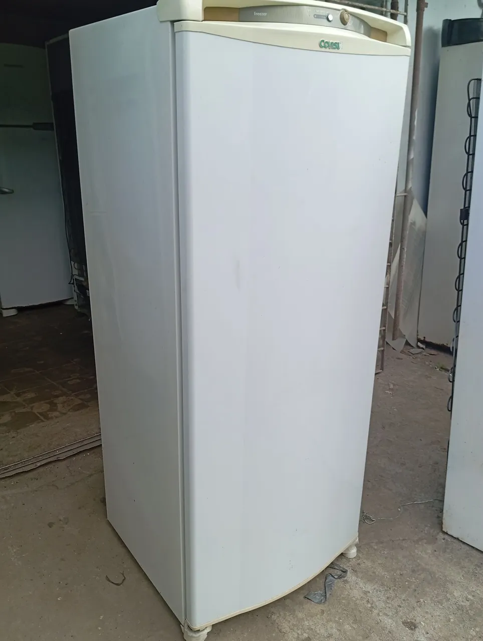 Frezzer vertical consul toda original