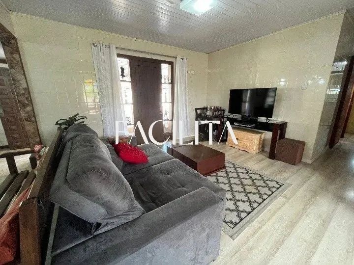 Casa com 4 quartos no bairro Rio Tavares, Florianópolis. - Foto 2