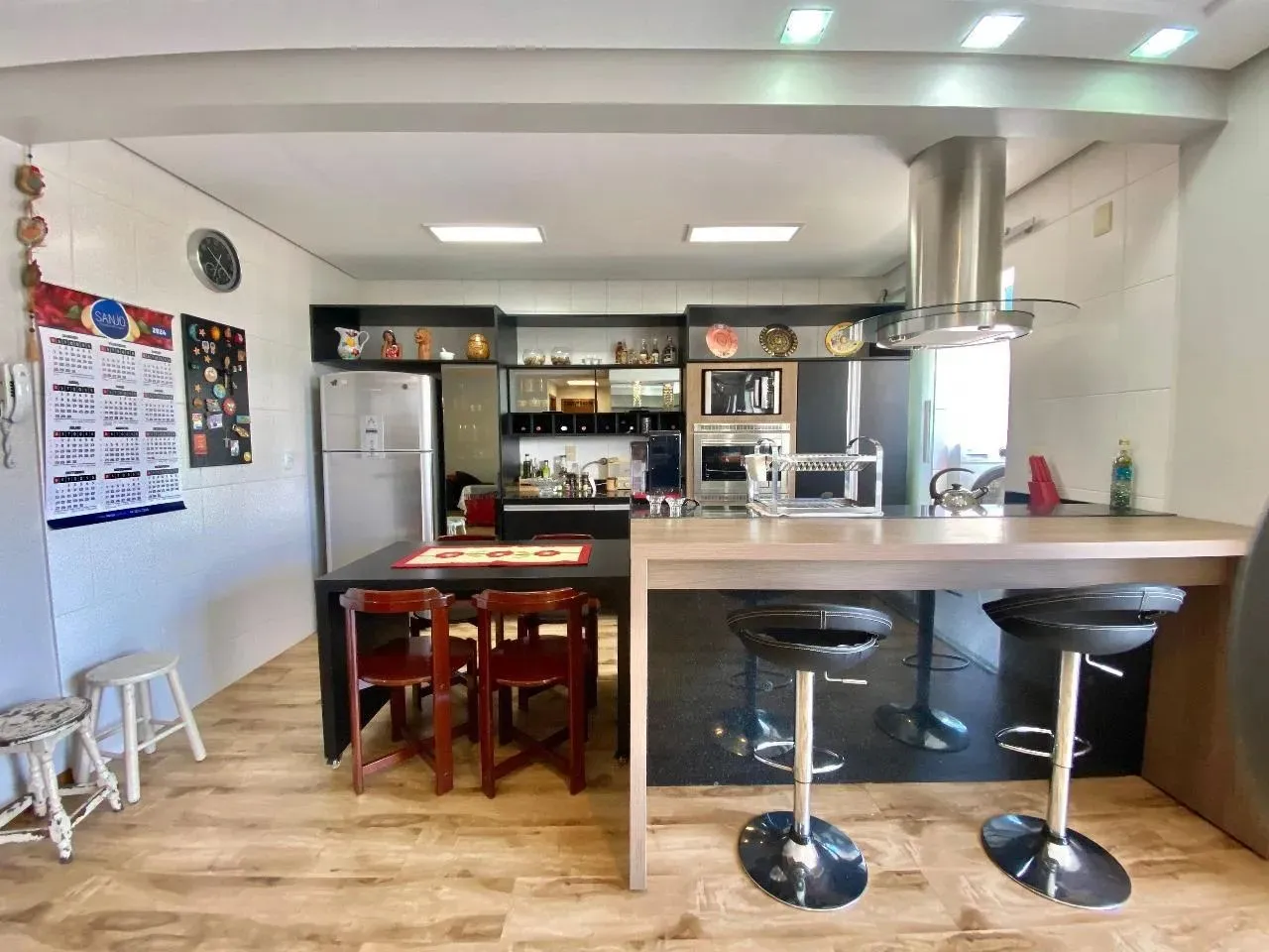 Apartamento para Venda em Florianópolis, Estreito, 2 dormitórios, 1 suíte, 2 banheiros, 1