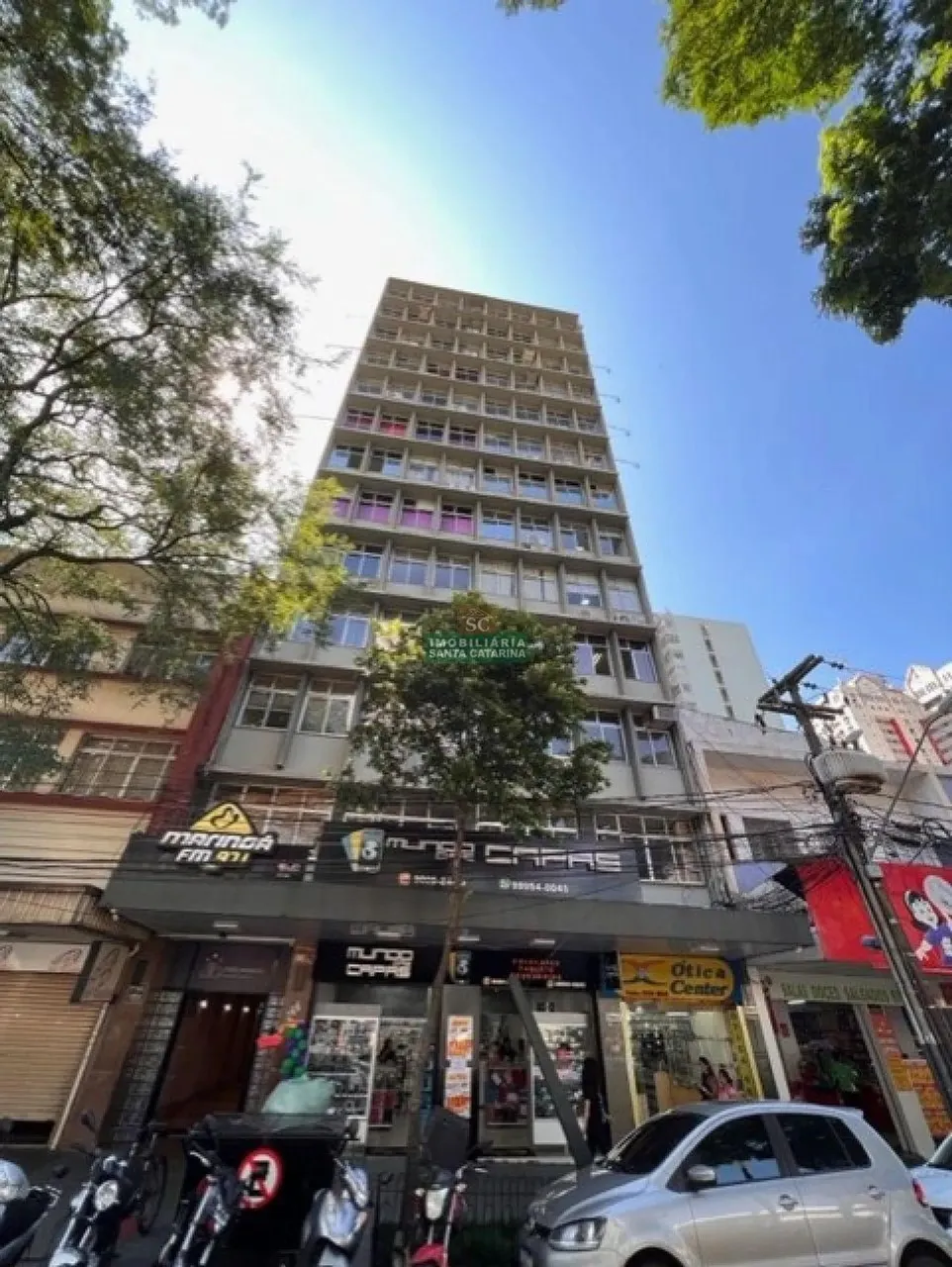 Sala à venda e para locação em Maringá, CENTRO, com 40 m², TRES MARIAS