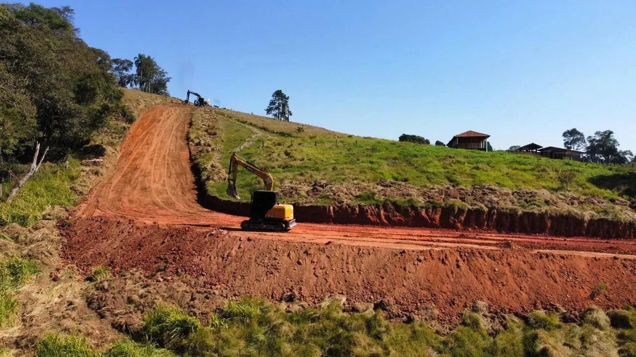 Seu refúgio em Ibiúna com lago, trilhas e bosque - Foto 3