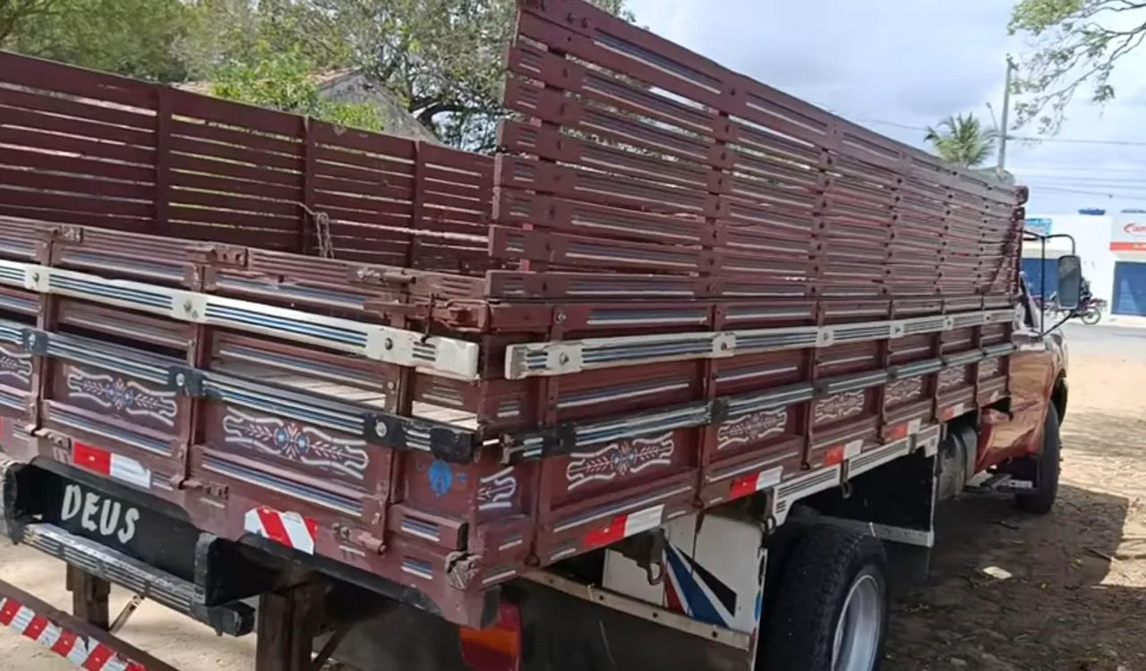 Carro todo bom de mecânica .. - Foto 5