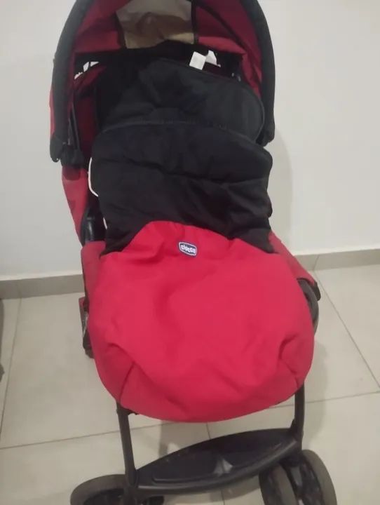 carrinho de bebe e cadeirinha chicco - Foto 5