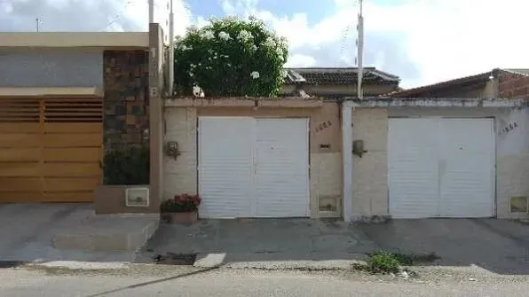 Leilão - MARANGUAPE/CE - CASA