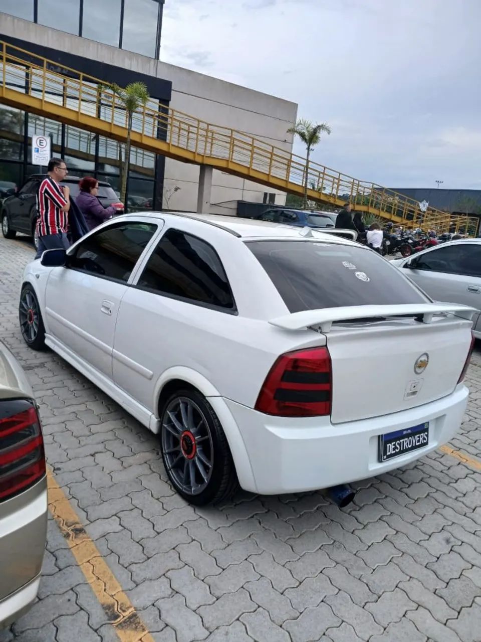 Chevrolet Astra 2.0/ CD/ Sunny/ GLS 2.0 8V 3P 2004