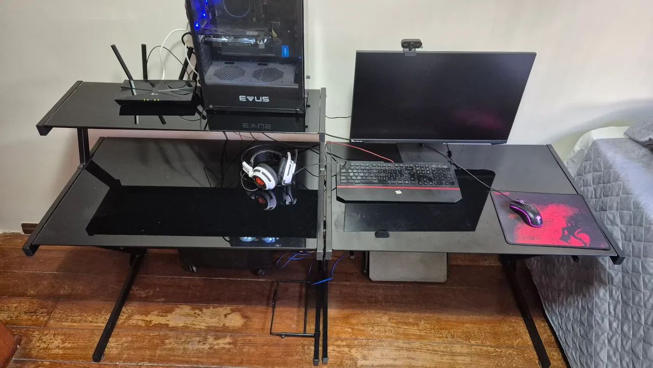 Mesa em L Modular de Metal e Vidro - Foto 2