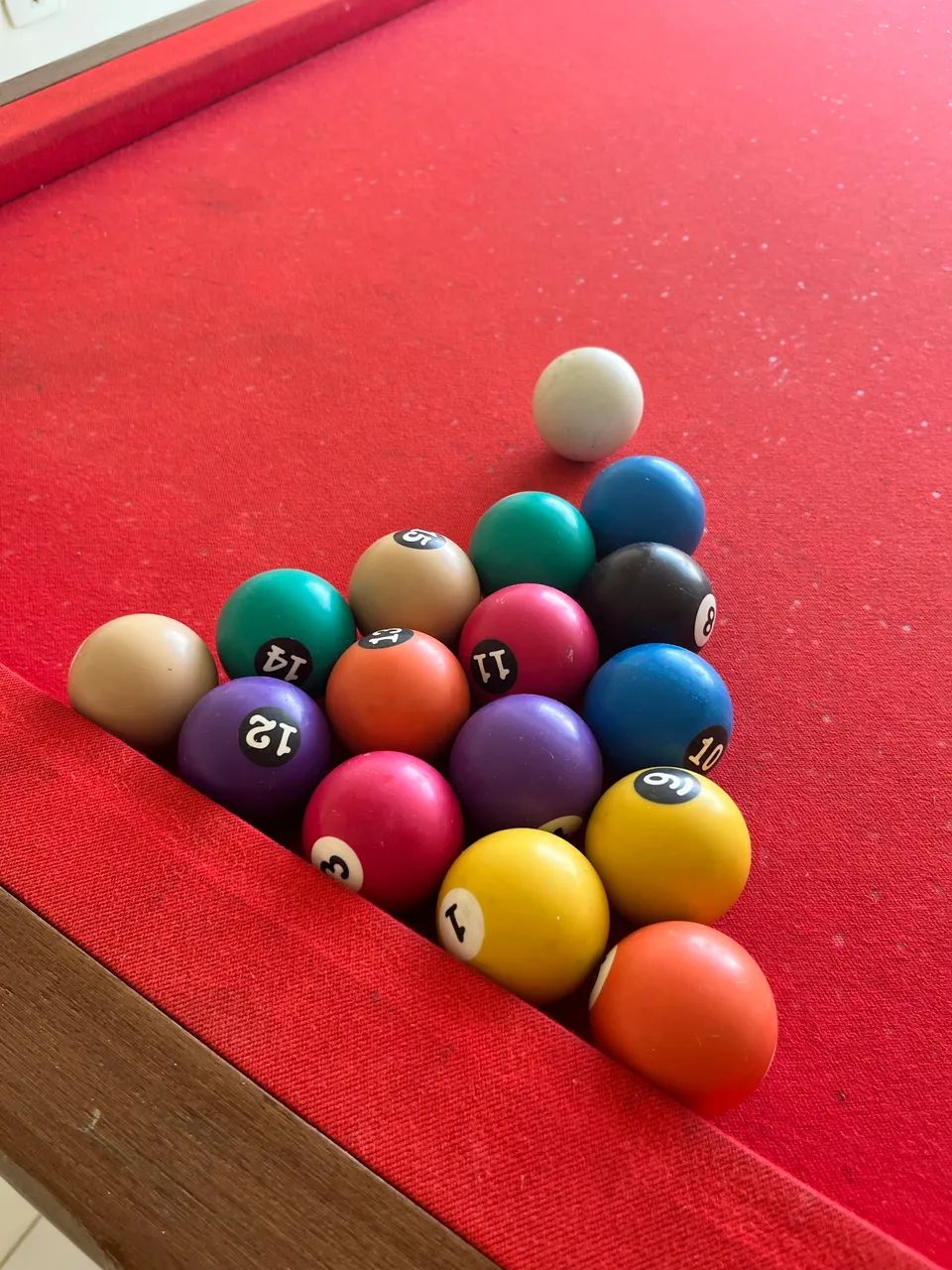 Mesa de sinuca bilhar + jogo de tacos + bolas belgas - Foto 5