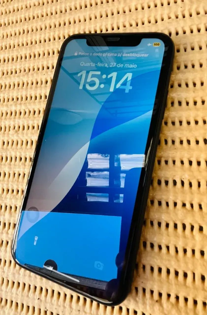 iPhone XR impecável, 128gb, original na caixa. 