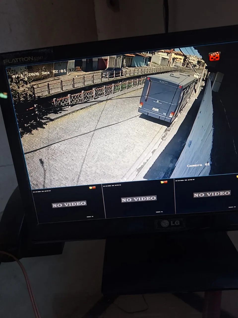 ÔNIBUS 95 - Foto 3