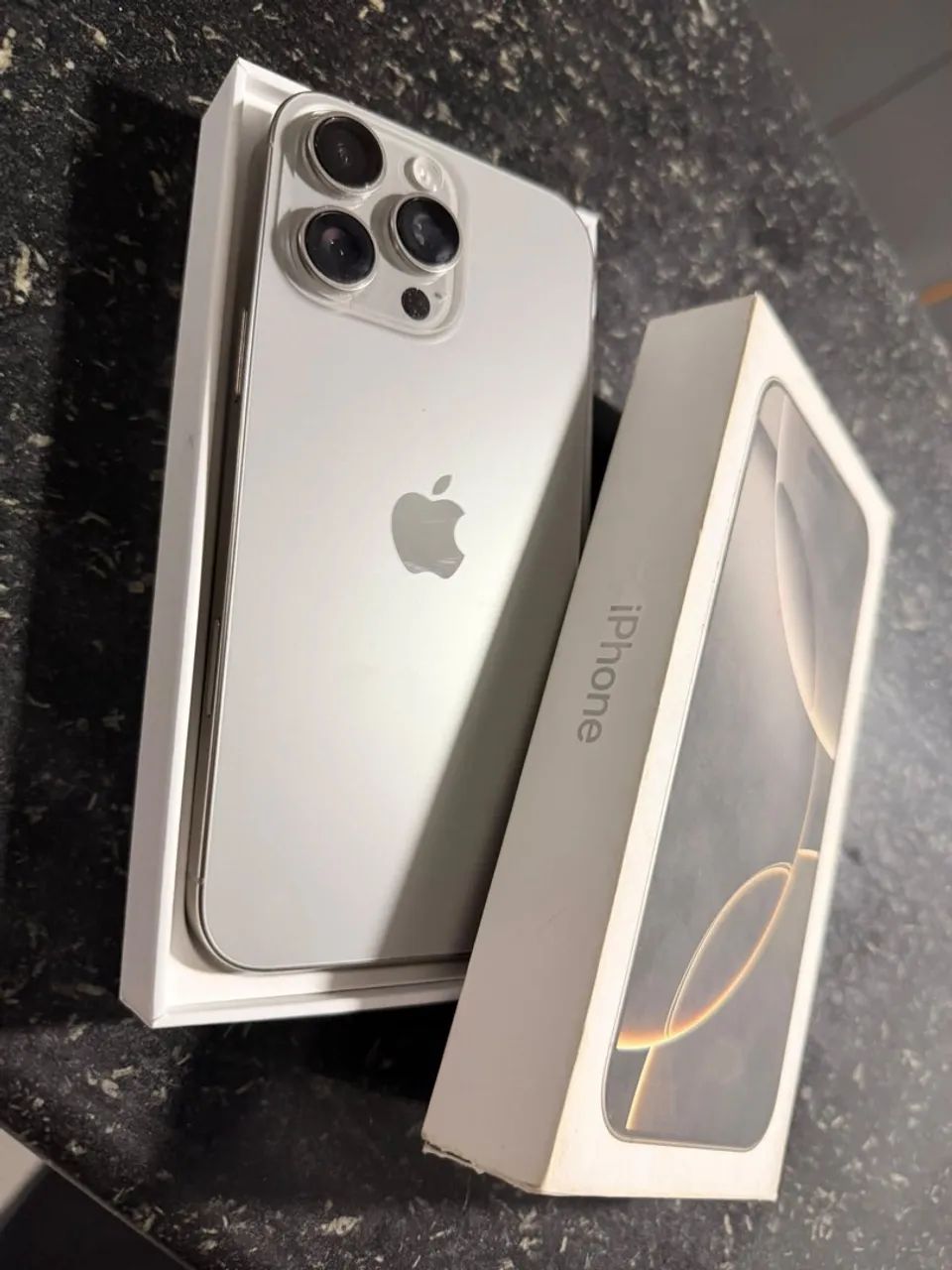 IPHONE 16 PROMAX  - Foto 2