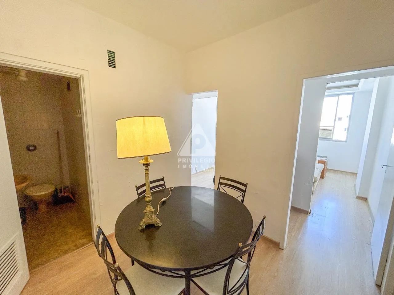 Oportunidade de Negócio: Sala Comercial com Vista para o Mar | Andar Alto | Próxima à Praç - Foto 9
