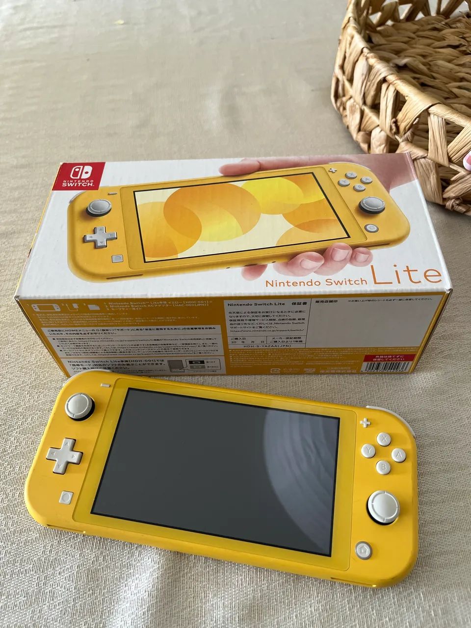 Vendo Nintendo Switch Lite amarelo - Foto 4