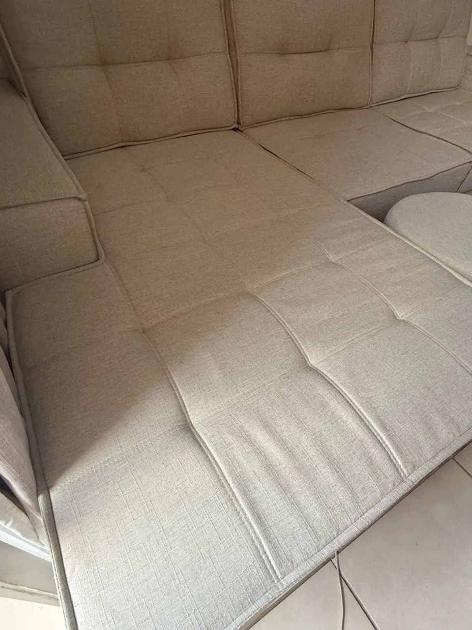 Sofá com chaise - Foto 4
