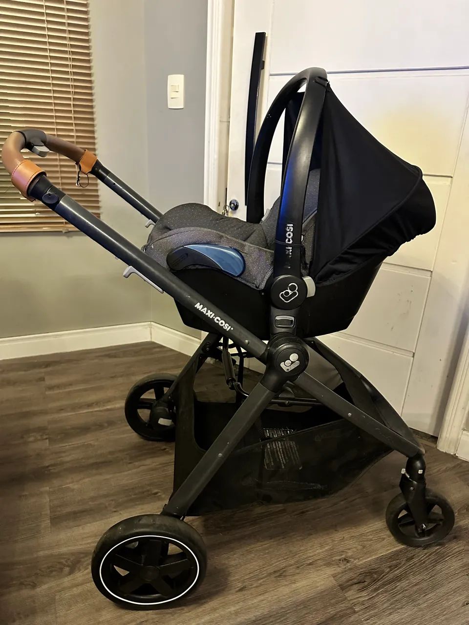 Carrinho de bebê 3 em 1 Máxi Cose  - Foto 4