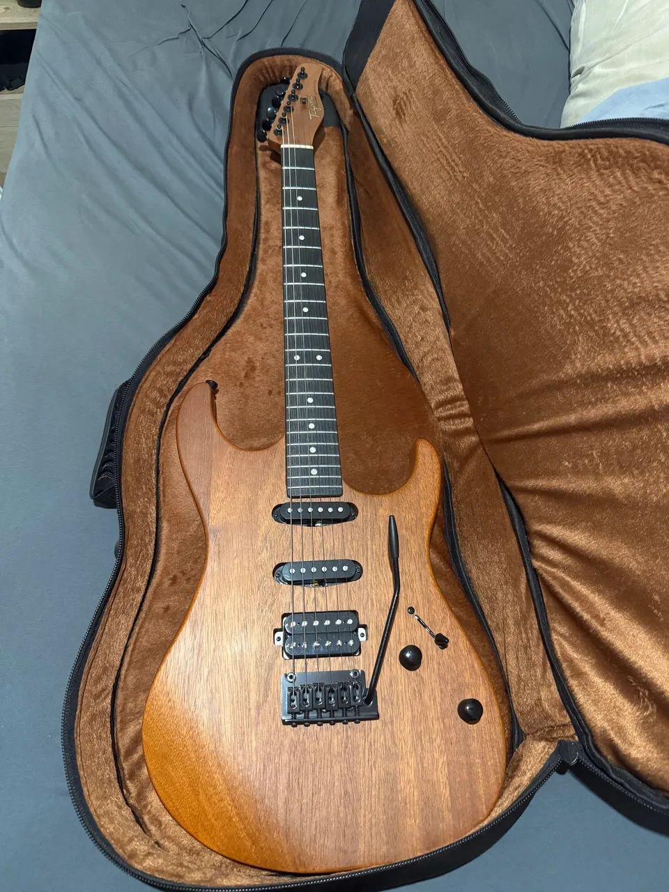Guitarra Tagima Stella