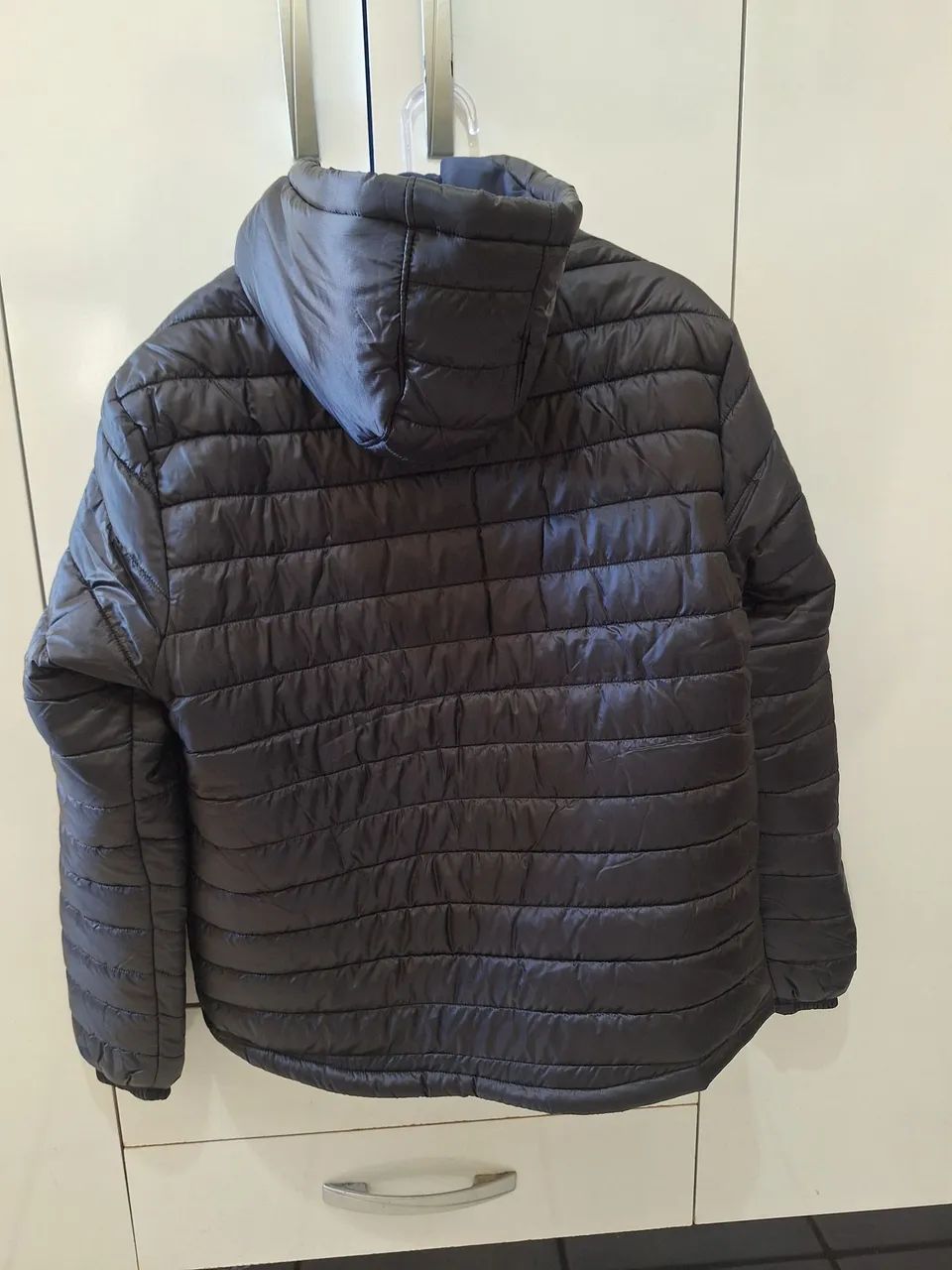 Jaqueta Puffer (Acolchoada) Mizuno com Capuz Removível Tamanho M Original  - Foto 2