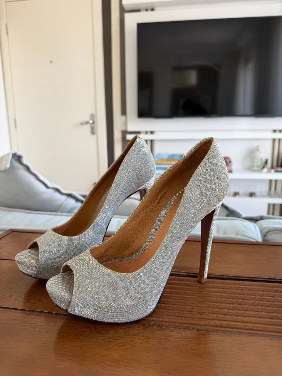 Sapato Schutz Prata 36 - Foto 2