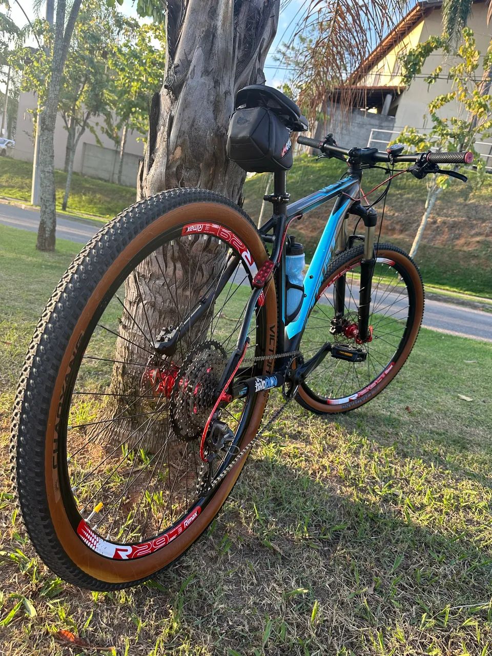 Bike Trust Vector Aro 29 - Muito Conservada