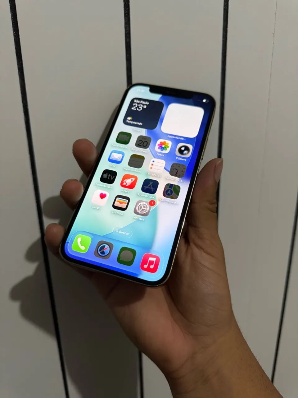 iPhone 12 Pro branco  - Foto 2