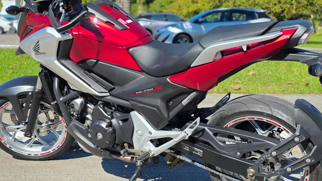 HONDA NC 750 ABS  - Foto 4