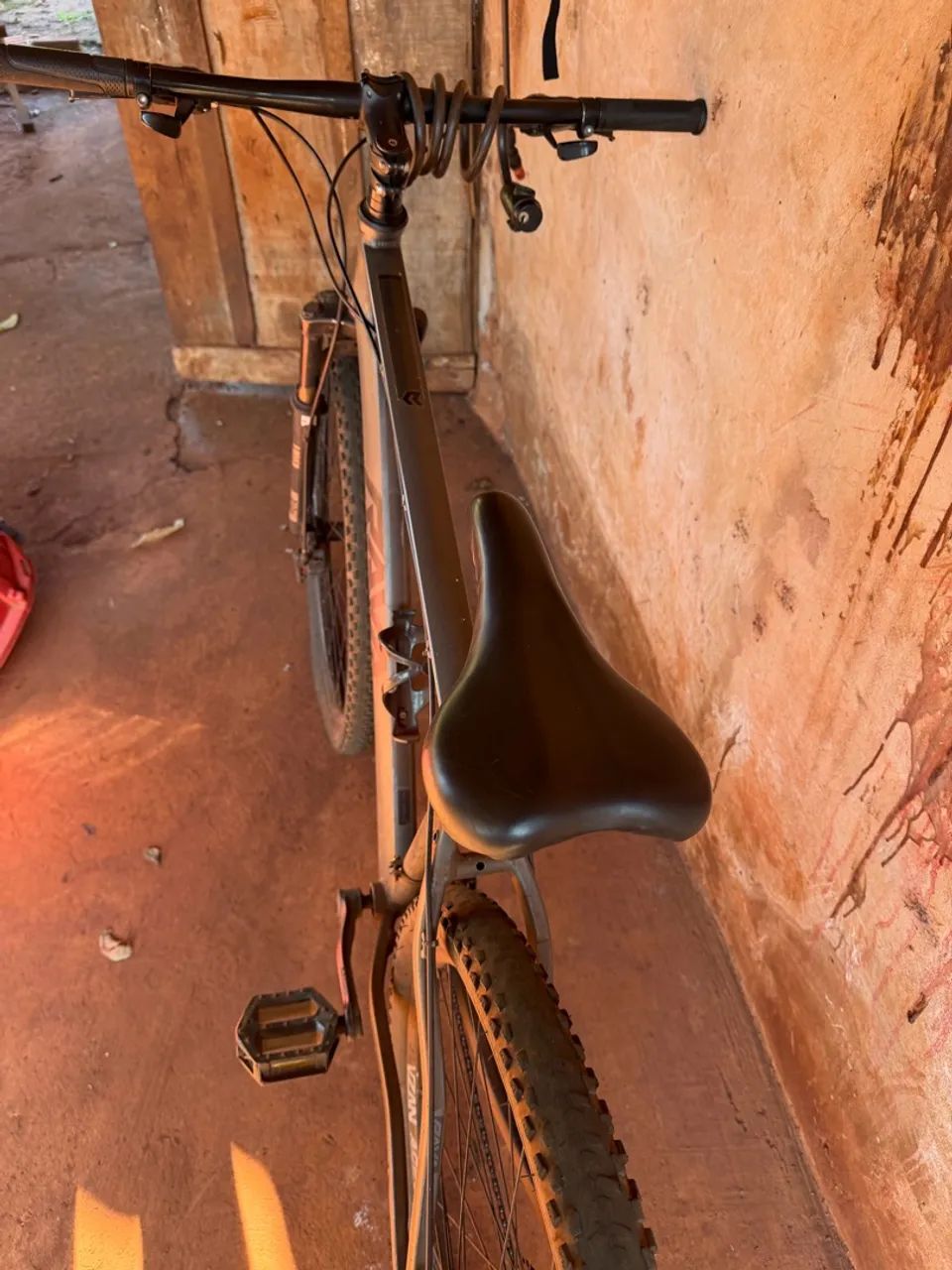 Bicicleta RAVA Pressure Aro 29 - Foto 3