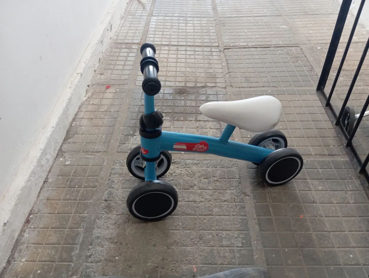Bicicleta de equilíbrio  - Foto 2