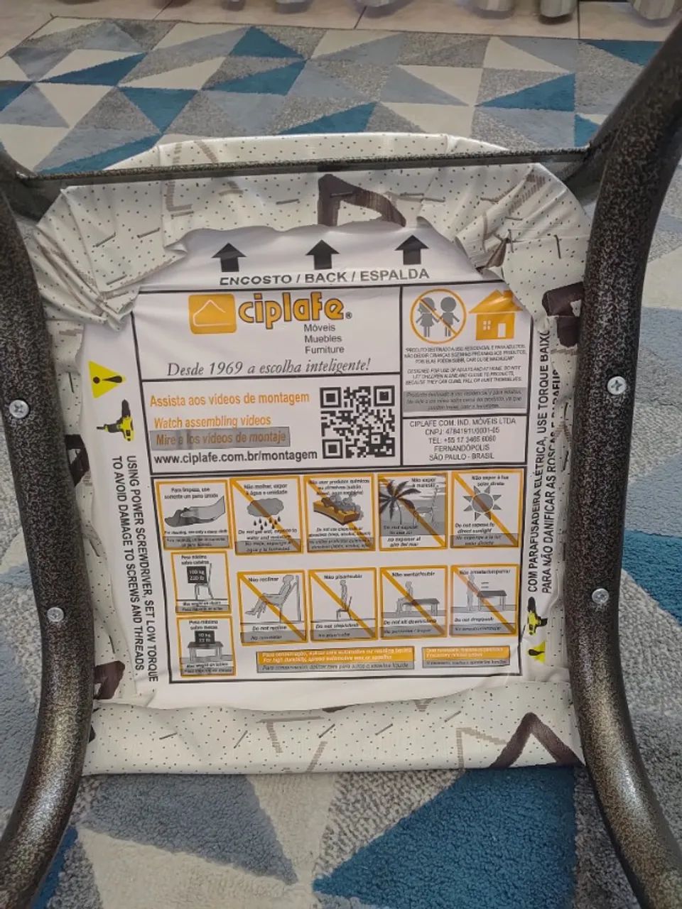 4 Cadeiras bege com marrom - Foto 2