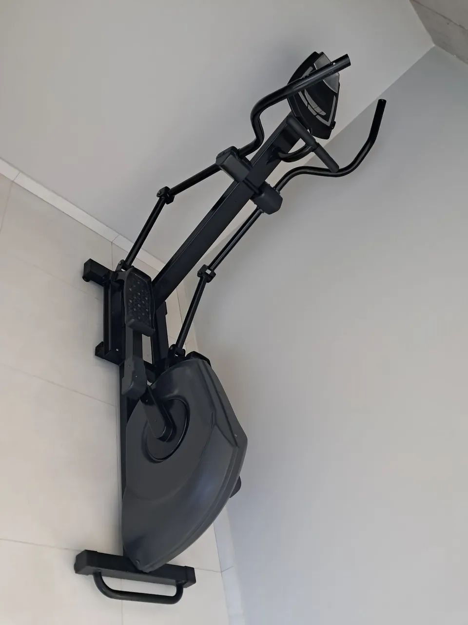 Elíptico profissional 