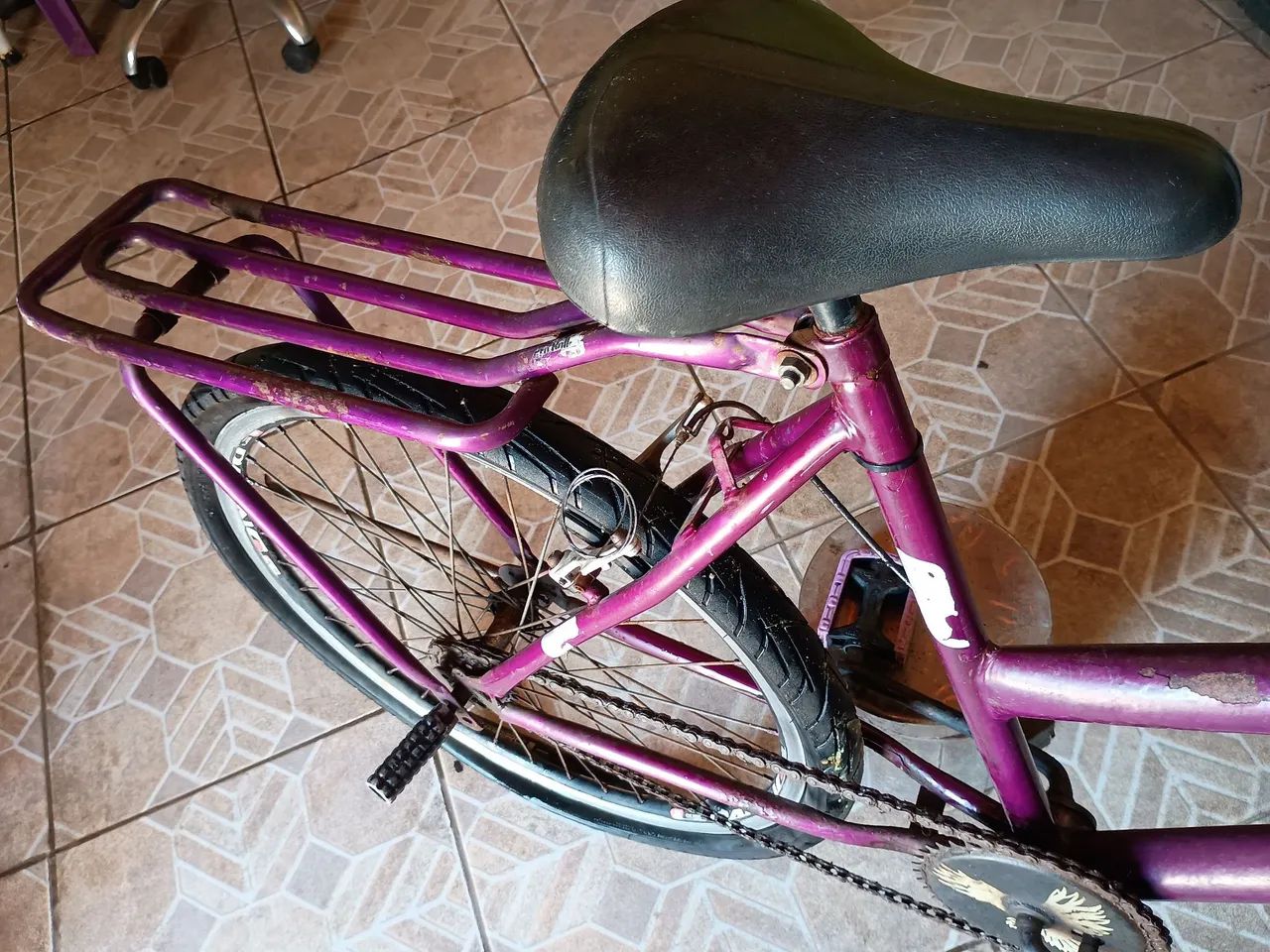 Bicicleta feminina usada - Foto 2