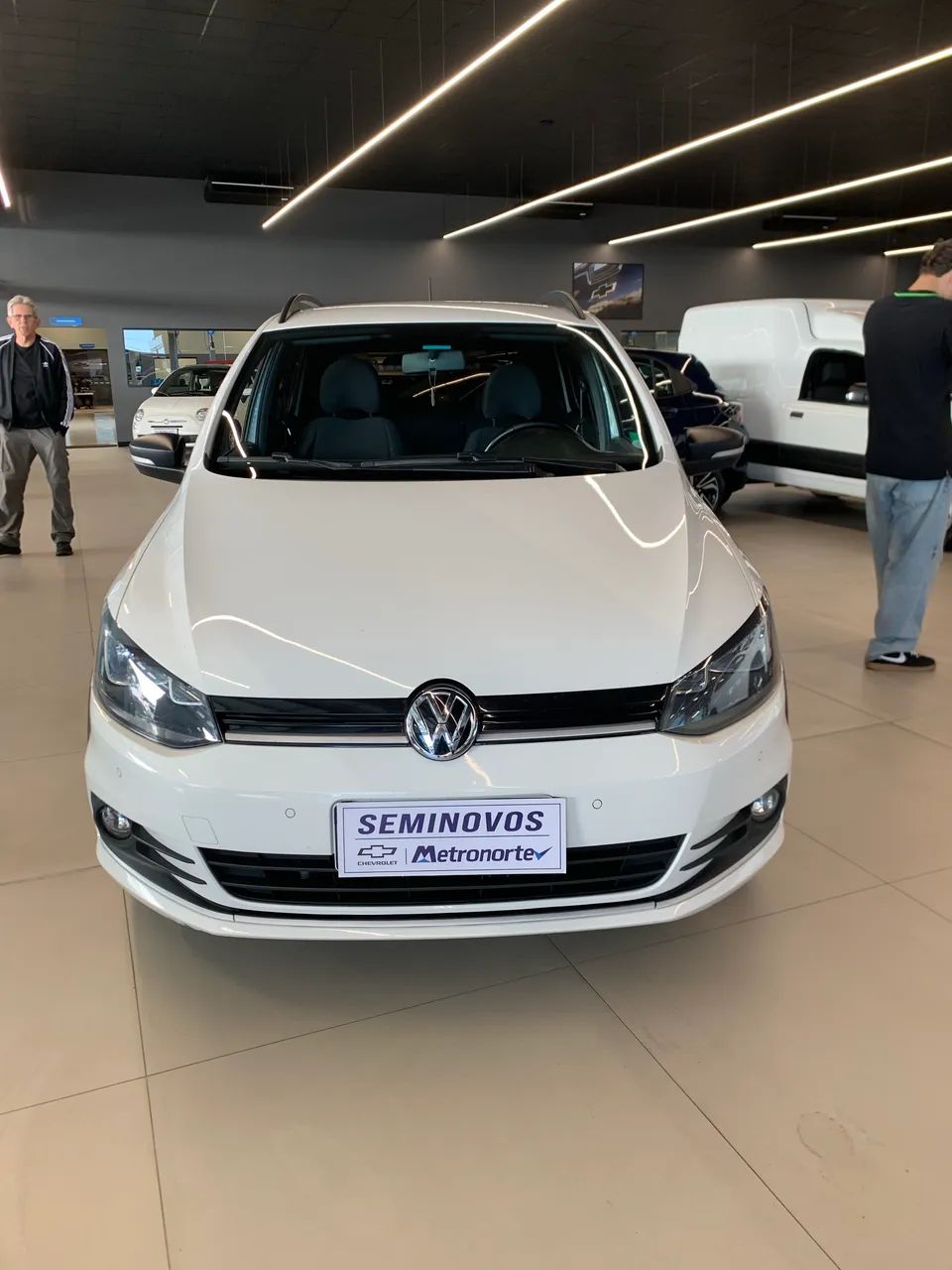 Volkswagen Fox Track 1.0 Flex 12V 5P 2017 - Foto 2