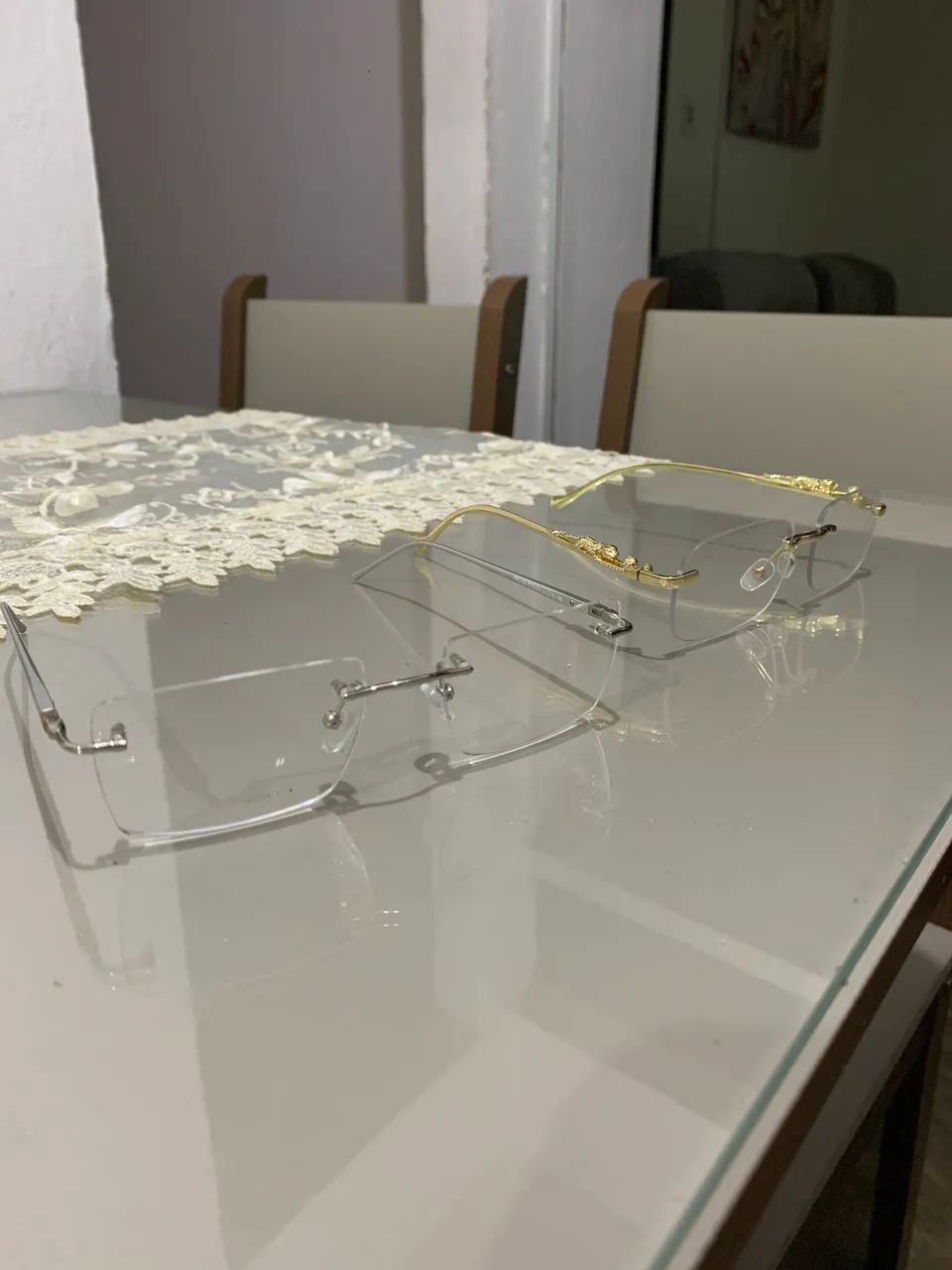 Óculos lentes transparente pra vender ligeiro 