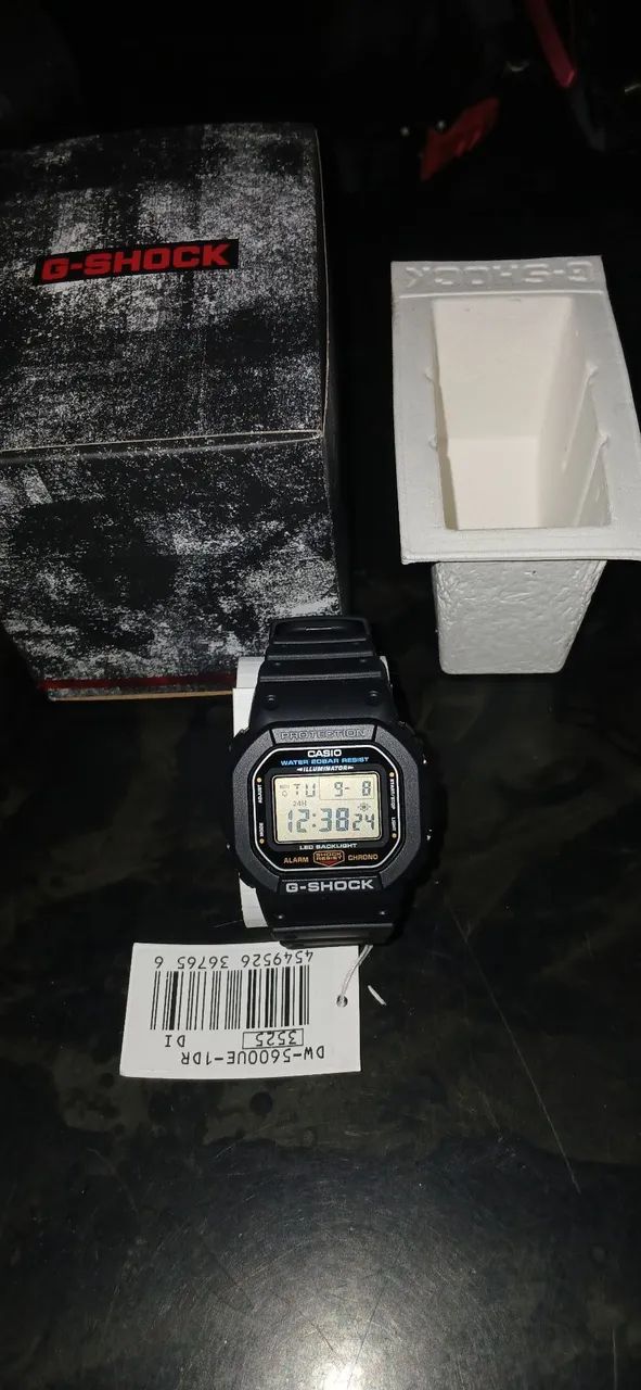 Casio g s-shock dw 5600UE 1dr nunca usado comprado no mês de agosto  - Foto 2