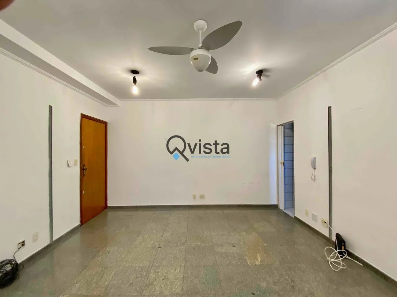 Sala à venda, Santa Rosa, Guarujá, SP