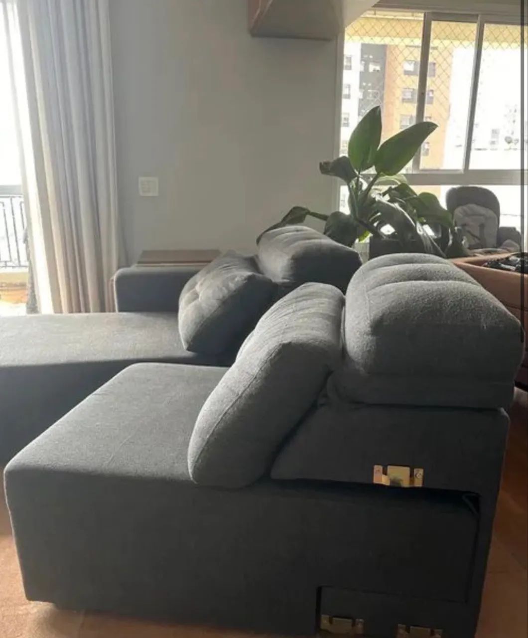 Sofá chaise e retrátil 418478278931927043