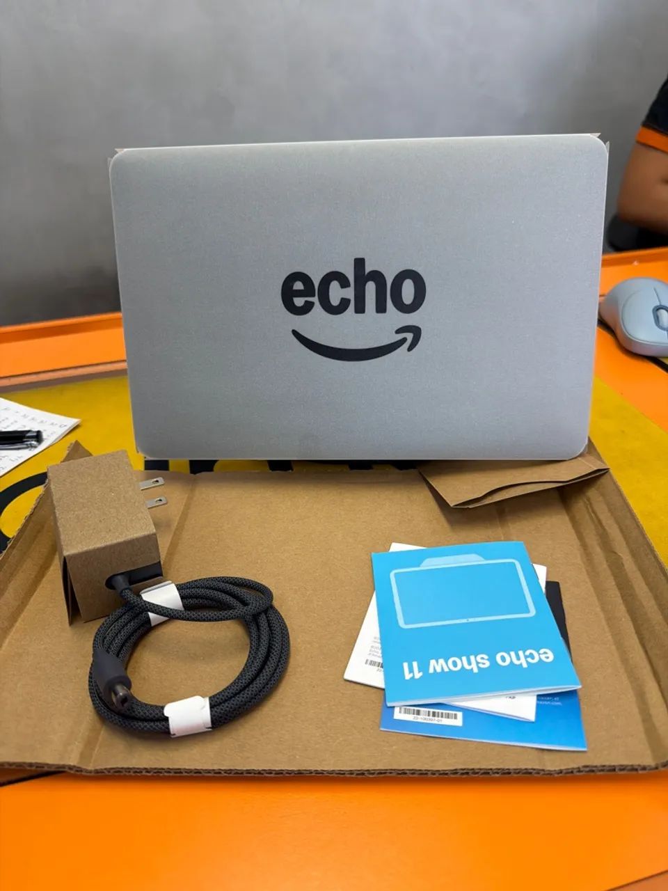 Echo show 11 Amazon Nova 