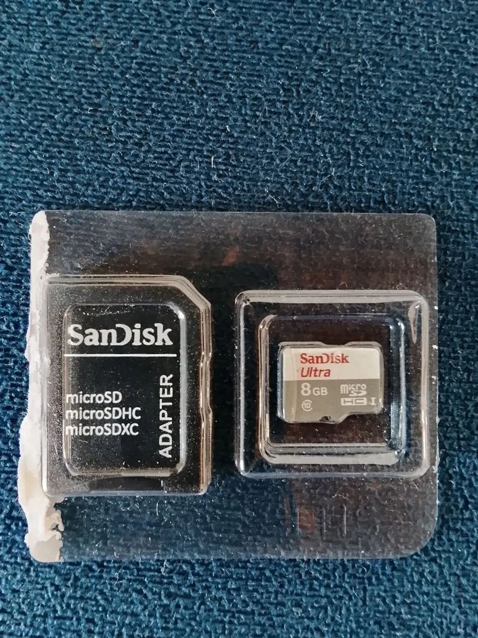 Cartão de Memória SanDisk 8 Gigabytes 