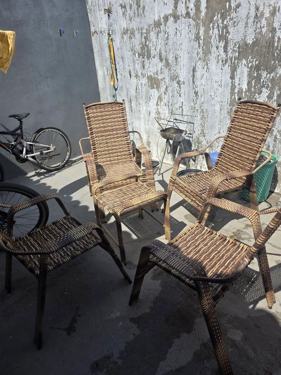 Vendo esse conjunto de terraço ou varanda chamaaa..