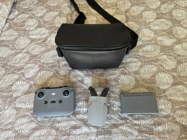 Drone DJI mini 2 SE combo FLY MORE - Foto 2