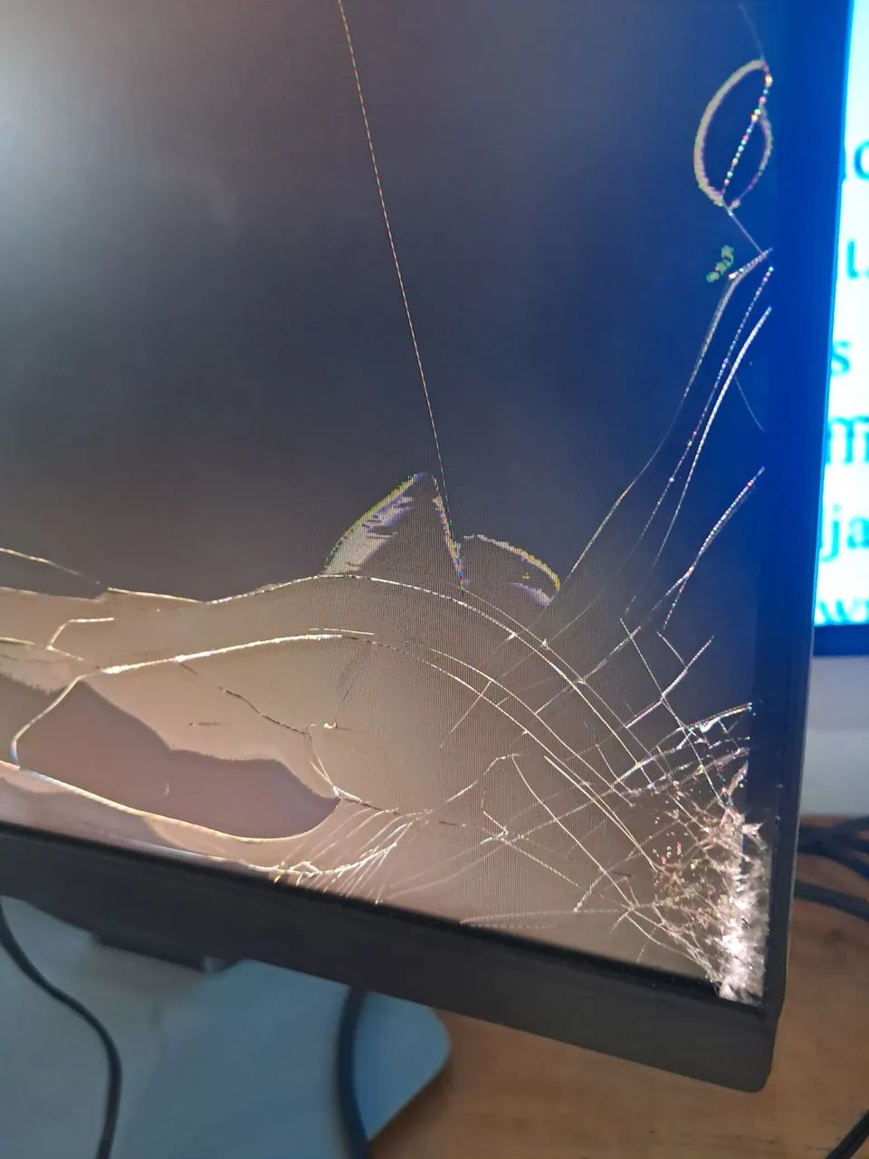 Monitor TCL 300hz (TELA QUEBRADA) - Foto 3
