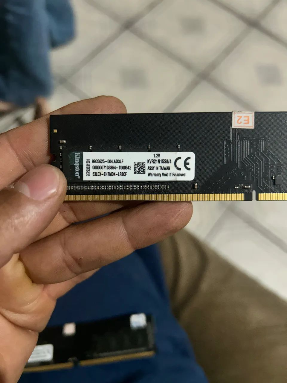2 pente de memória RAM DDR4 8gb de RAM 
