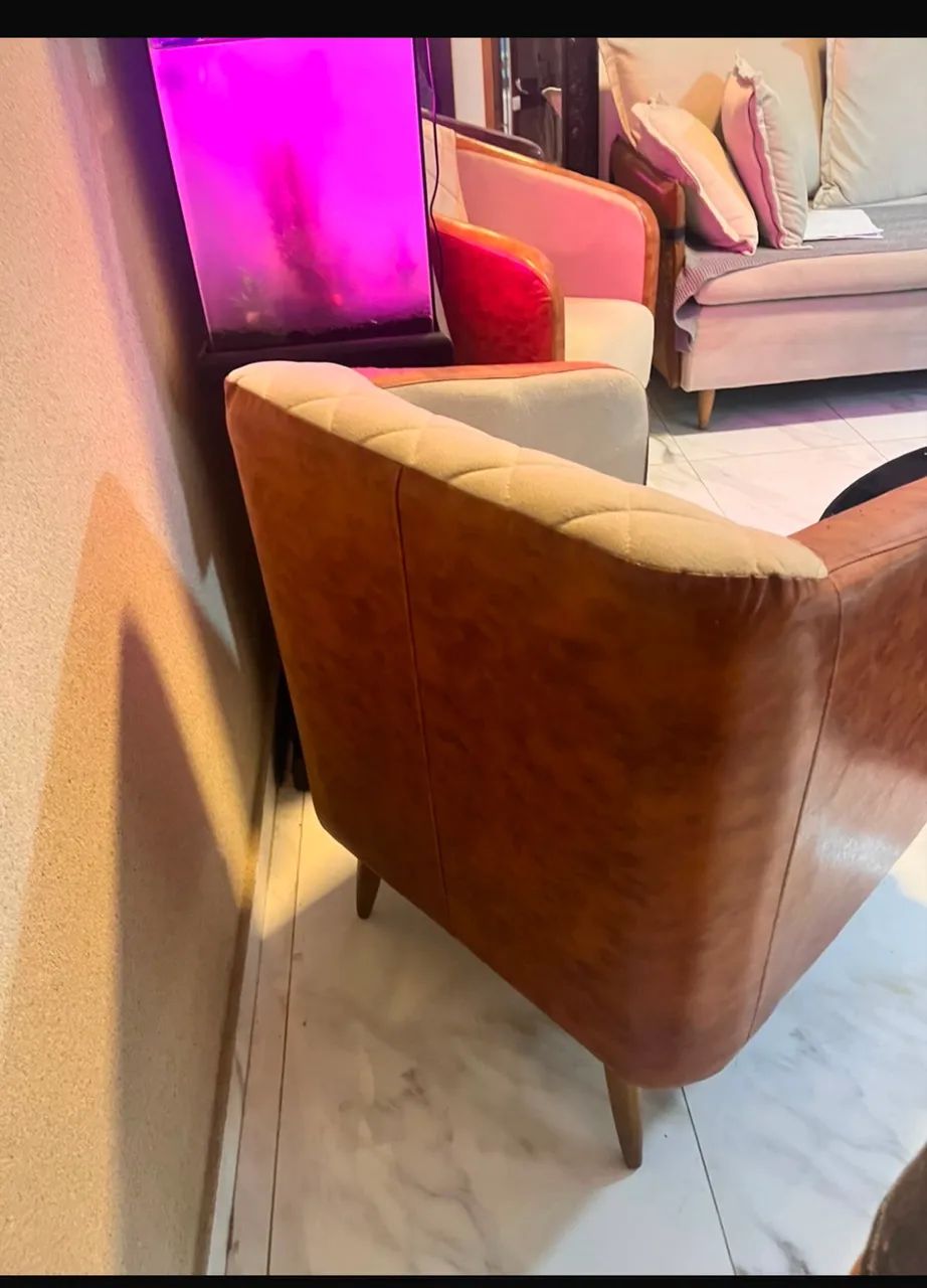 Poltronas suede e corino - Foto 2