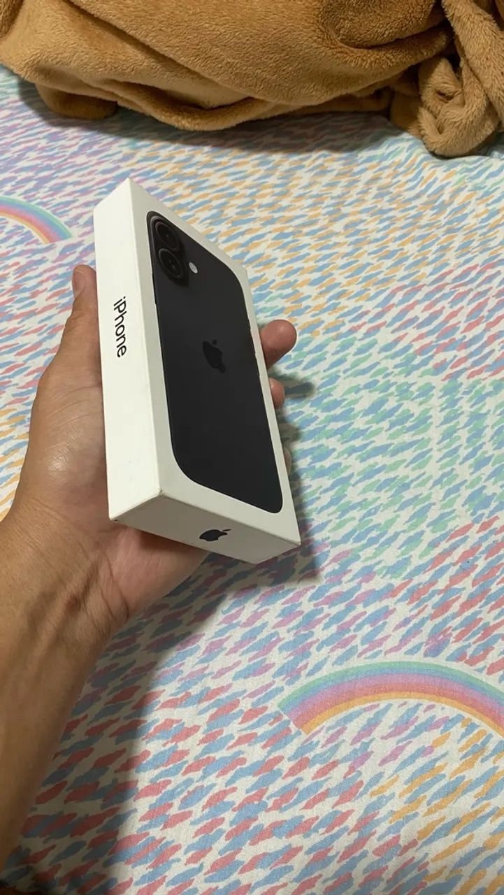 Caixa vazia de iPhone 16 - Foto 4