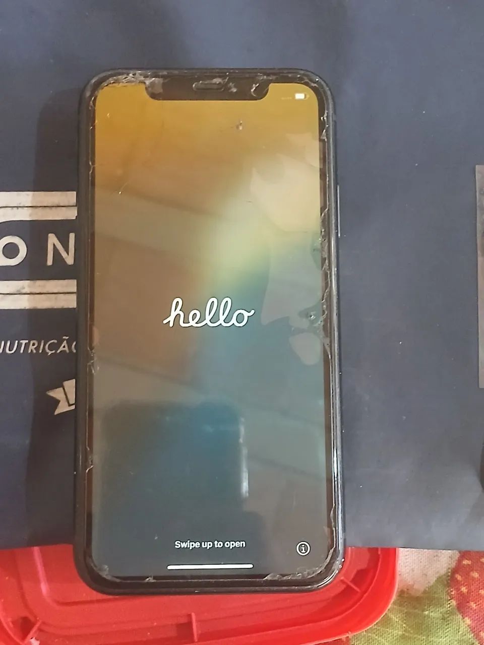 IPHONE XR +CARREGADOR 