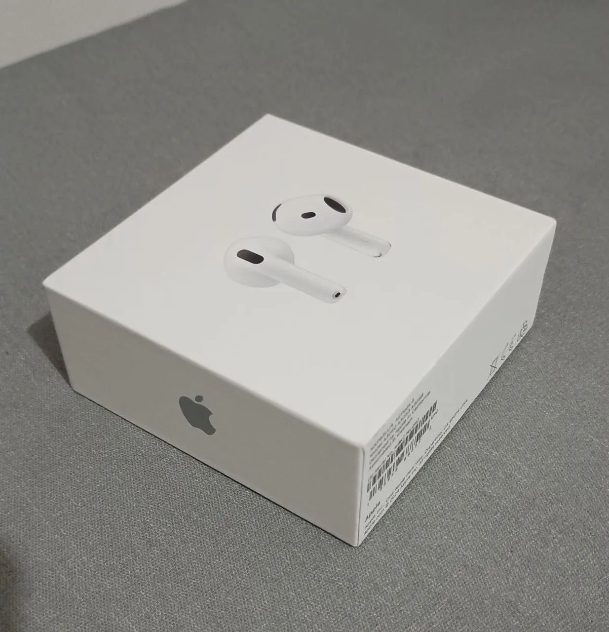 Airpods 4 Apple