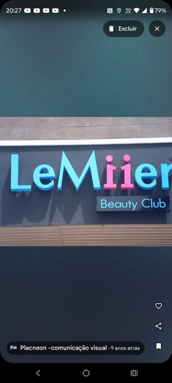 Letreiros placas e fachadas