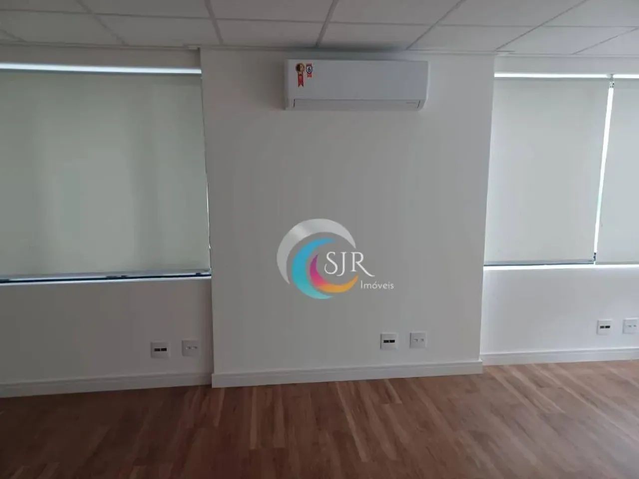 Conjunto comercial de 310 m² com 6 vagas - Foto 4