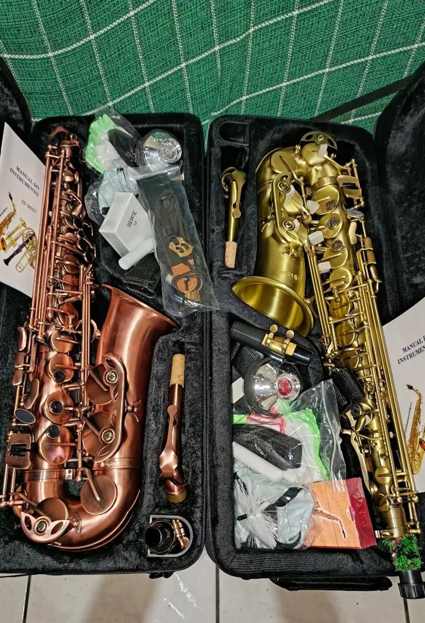Saxofones
